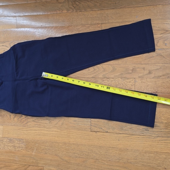 TEK GEAR WOMEN'S NAVY BLUE HIGH RISE CAPRI LEGGINGS SIZE XS - Picture 8 of 9